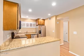 Photo #3: 6357088 Listing 