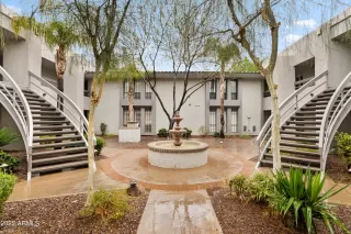 Photo #2: 6357153 Listing