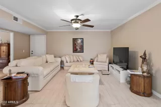 Photo #5: 6357153 Listing