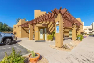 Photo #3: 6357381 Listing