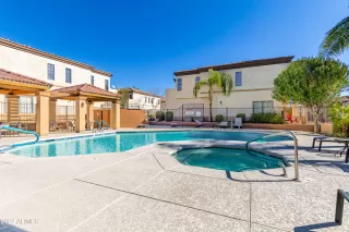 Photo #4: 6357432 Listing 