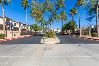 Photo #5: 6357432 Listing 