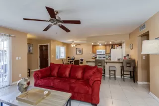 Photo #1: 6357803 Listing