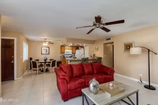 Photo #2: 6357803 Listing