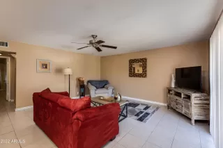 Photo #3: 6357803 Listing