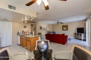 Photo #4: 6357803 Listing