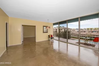 Photo #3: 6357808 Listing