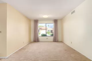 Photo #5: 6357877 Listing 