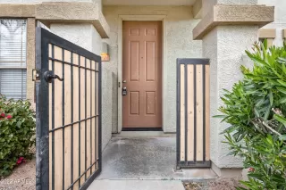 Photo #3: 6357885 Listing