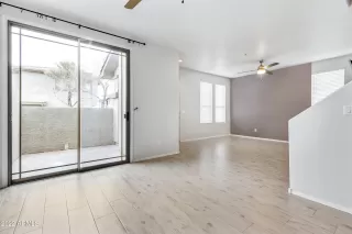 Photo #5: 6357885 Listing