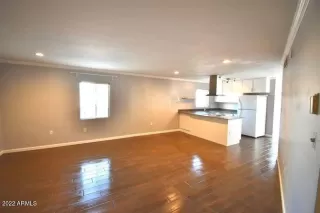 Photo #3: 6357958 Listing