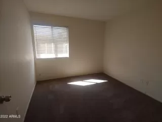 Photo #4: 6358064 Listing