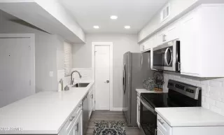 Photo #3: 6358141 Listing