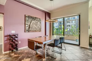 Photo #5: 6358338 Listing 