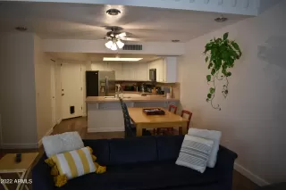 Photo #6: 6358344 Listing