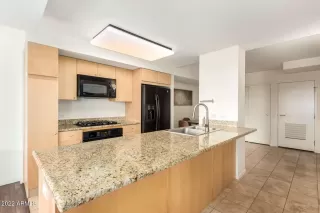 Photo #6: 6358451 Listing