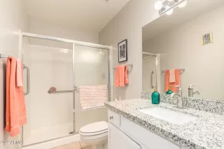 Photo #2: 6358516 Listing