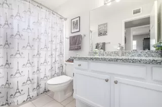 Photo #3: 6358516 Listing