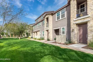 Photo #4: 6358696 Listing