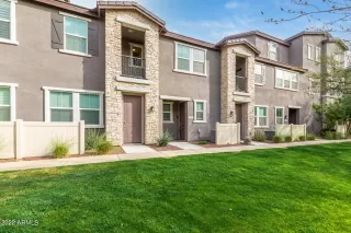 Photo #5: 6358696 Listing