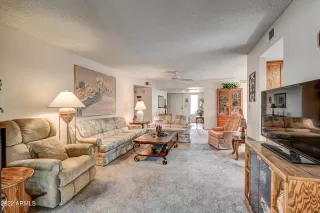 Photo #2: 6358894 Listing 