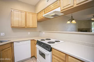 Photo #4: 6358975 Listing 