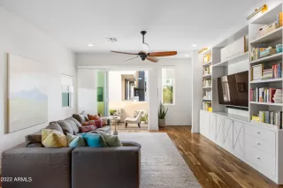 Photo #1: 6359145 Listing 