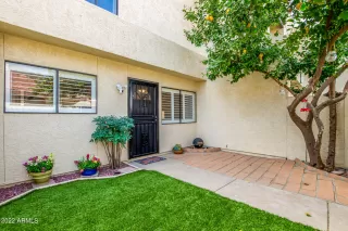 Photo #2: 6359207 Listing