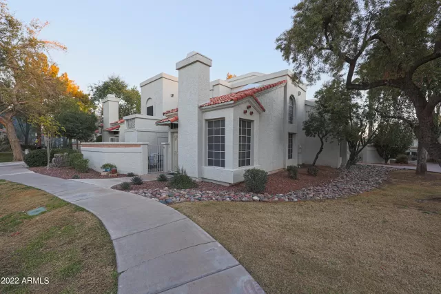 MLS: 6359385 Condo For Sale