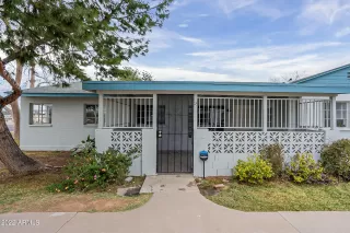 Photo #2: 6359397 Listing