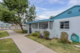 Photo #3: 6359397 Listing