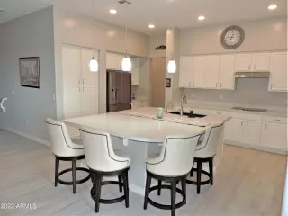 Photo #1: 6359408 Listing 