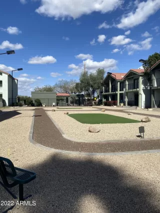 Photo #2: 6359430 Listing