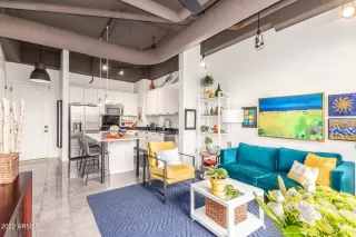 Photo #1: 6359457 Listing 