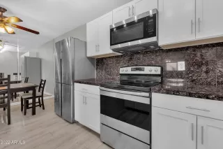 Photo #3: 6359522 Listing