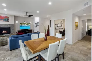 Photo #2: 6359609 Listing