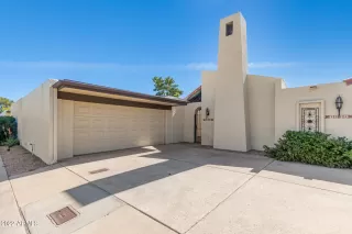 Photo #1: 6359714 Listing