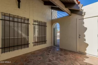 Photo #3: 6359714 Listing