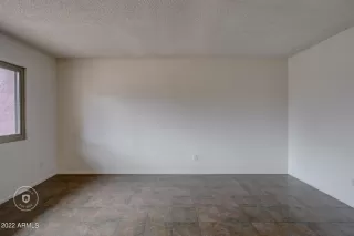 Photo #4: 6359723 Listing