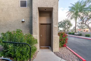 Photo #3: 6359831 Listing