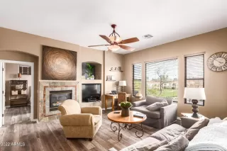 Photo #5: 6360070 Listing