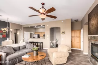 Photo #6: 6360070 Listing