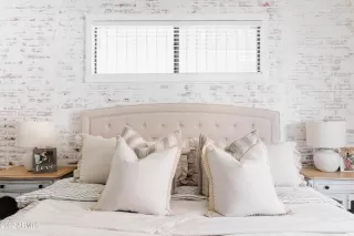 Photo #2: 6360128 Listing 