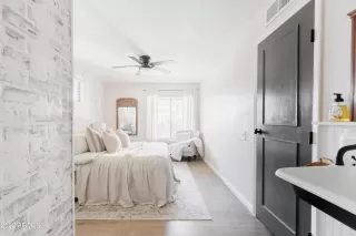 Photo #3: 6360128 Listing 