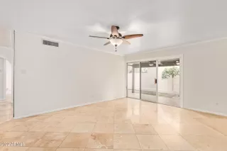 Photo #4: 6360206 Listing