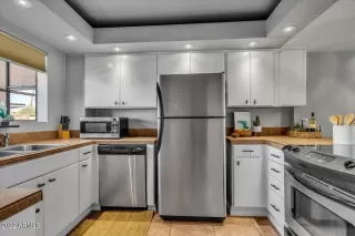 Photo #4: 6360297 Listing 