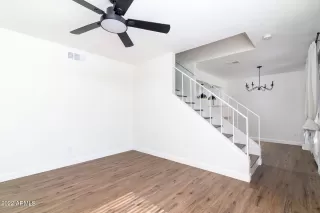 Photo #5: 6360403 Listing