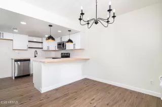 Photo #6: 6360403 Listing