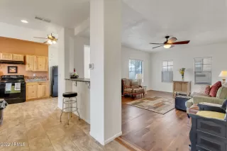 Photo #4: 6360645 Listing 