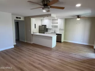 Photo #2: 6360778 Listing